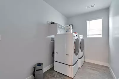 6584 W Ipswitch Way, Herriman, UT 84096 - Photo 20