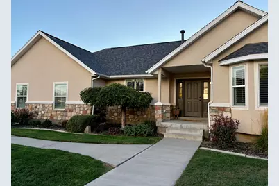 9845 N 6130 W, Highland, UT 84003 - Photo 2