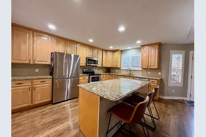 9845 N 6130 W, Highland, UT 84003 - Photo 6