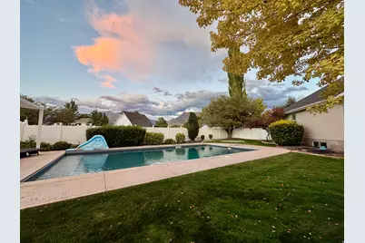 9845 N 6130 W, Highland, UT 84003 - Photo 20