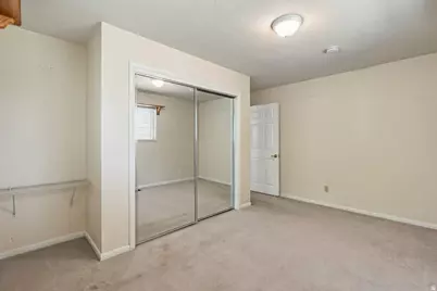 1079 E Hillcrest Dr, Springville, UT 84663 - Photo 20