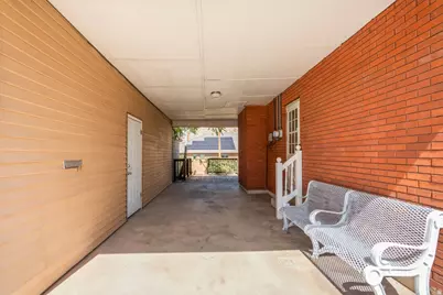 1079 E Hillcrest Dr, Springville, UT 84663 - Photo 8