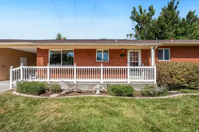 1079 E Hillcrest Dr, Springville, UT 84663 - Photo 6