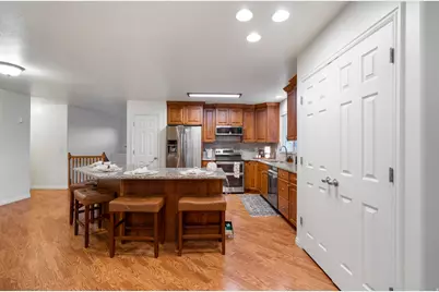 58 N Country Bend Rd, Farmington, UT 84025 - Photo 6