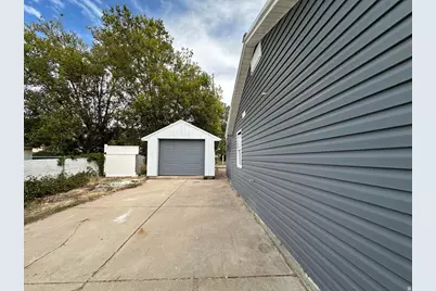 3574 Madison Ave, Ogden, UT 84403 - Photo 2