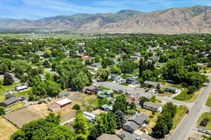 282 S 200 W, Hyrum, UT 84319 - Photo 44