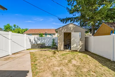 293 W 1225 N, Layton, UT 84041 - Photo 34