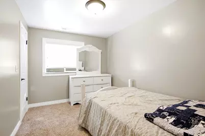 1562 N 2030 W, Clinton, UT 84015 - Photo 24