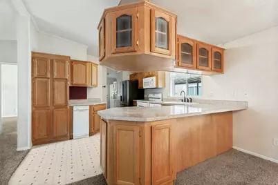 4622 S Monte Vista Dr W, Taylorsville, UT 84123 - Photo 6