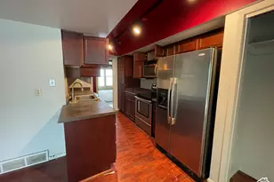 671 E 4149 S, Millcreek, UT 84107 - Photo 6