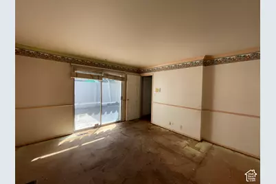 671 E 4149 S, Millcreek, UT 84107 - Photo 10