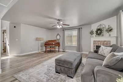 338 W Rye Dr N, Saratoga Springs, UT 84045 - Photo 4