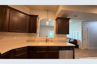 98 W Springview Dr, Saratoga Springs, UT 84045 - Photo 6