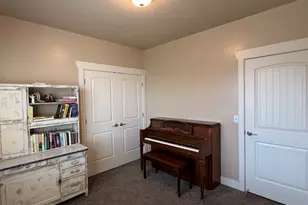 98 W Springview Dr, Saratoga Springs, UT 84045 - Photo 16