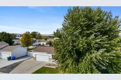 1695 N 1900 W, Lehi, UT 84043 - Photo 32