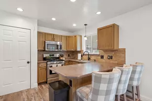 1695 N 1900 W, Lehi, UT 84043 - Photo 2