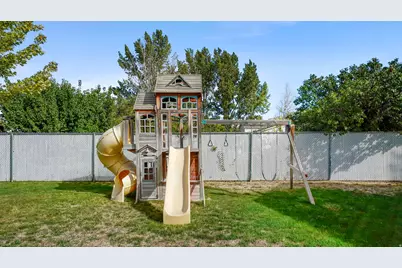 1695 N 1900 W, Lehi, UT 84043 - Photo 24