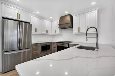 4546 N Tumbleweed Dr, Enoch, UT 84721 - Photo 8