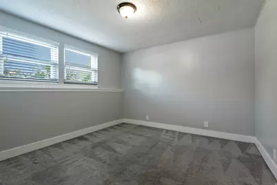 8523 S Kelsch Dr E, Sandy, UT 84093 - Photo 20
