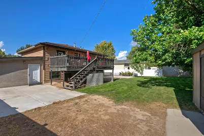 8523 S Kelsch Dr E, Sandy, UT 84093 - Photo 28