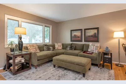 825 E Three Fountains Cir #3, Murray, UT 84107 - Photo 4