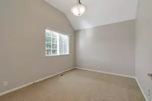 1516 E Spring Gate Dr S, Salt Lake City, UT 84117 - Photo 12