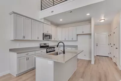 583 S 720 W #589, American Fork, UT 84003 - Photo 4