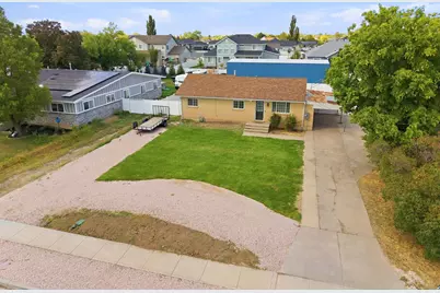 1548 W 2700 S, Syracuse, UT 84075 - Photo 38
