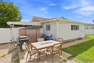 1548 W 2700 S, Syracuse, UT 84075 - Photo 28
