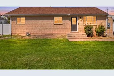 1548 W 2700 S, Syracuse, UT 84075 - Photo 2