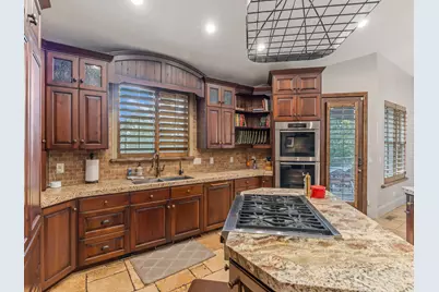 4460 S 2700 E, Holladay, UT 84124 - Photo 12