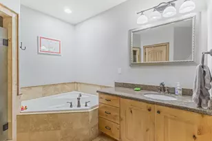 4460 S 2700 E, Holladay, UT 84124 - Photo 28