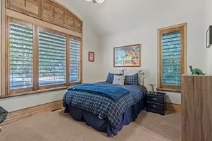 4460 S 2700 E, Holladay, UT 84124 - Photo 14