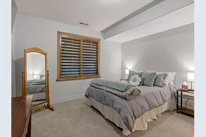 4460 S 2700 E, Holladay, UT 84124 - Photo 26