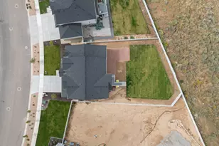36 W Limber Pine Dr, Mapleton, UT 84664 - Photo 44