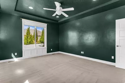 2063 E 1200 N, Layton, UT 84040 - Photo 12
