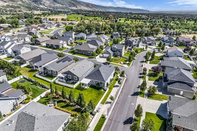 2063 E 1200 N, Layton, UT 84040 - Photo 42
