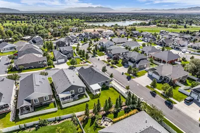 2063 E 1200 N, Layton, UT 84040 - Photo 40