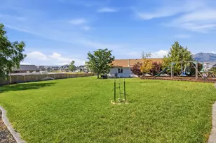 9290 N Horizon Dr, Eagle Mountain, UT 84005 - Photo 68