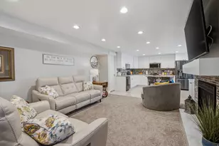 9290 N Horizon Dr, Eagle Mountain, UT 84005 - Photo 32