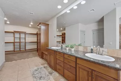 2744 S 3820 W, Hurricane, UT 84737 - Photo 16