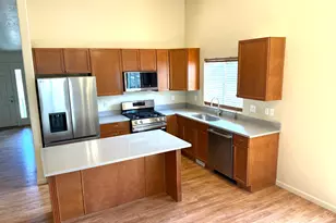 15158 S Eagle Chase Dr, Draper (UT Cnty), UT 84020 - Photo 2