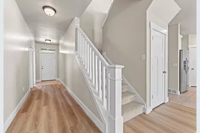 1587 W 430 N, Lindon, UT 84042 - Photo 2