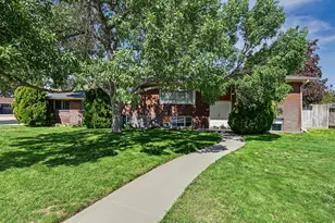 1390 W Marinwood Ave S, Taylorsville, UT 84123 - Photo 2