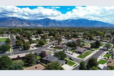 1390 W Marinwood Ave S, Taylorsville, UT 84123 - Photo 48