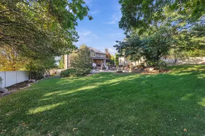 1724 E Ellerbeck Ln, Draper, UT 84020 - Photo 64
