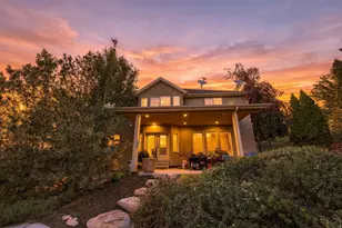 1724 E Ellerbeck Ln, Draper, UT 84020 - Photo 14
