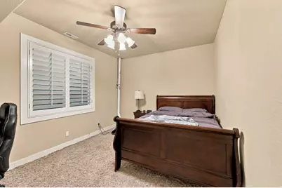 1724 E Ellerbeck Ln, Draper, UT 84020 - Photo 44