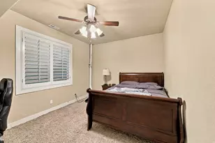 1724 E Ellerbeck Ln, Draper, UT 84020 - Photo 44