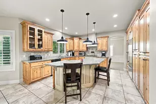 1724 E Ellerbeck Ln, Draper, UT 84020 - Photo 32